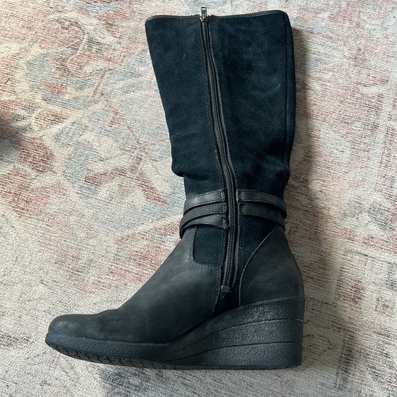 Ugg Wedge Boot *waterproof* - Picture 5 of 6